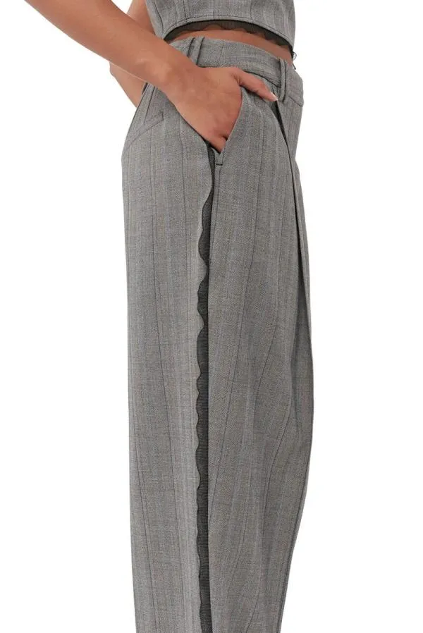Clothing GANNI Trousers Grey Herringbone Suiting Pleated Trousers Frost Gray Clothing GANNI Trousers Grey Herringbone Suiting Pleated Trousers Frost Gray