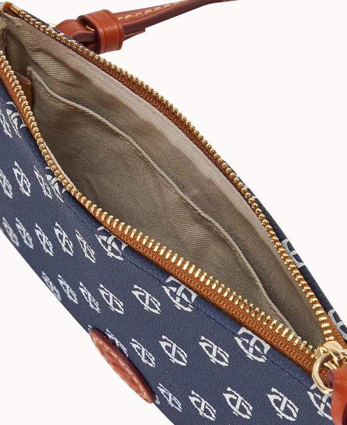 Dooney and Bourke Crossbodies MLB Twins Top Zip Crossbody Twins 8211 WomenMen Dooney and Bourke Crossbodies MLB Twins Top Zip Crossbody Twins 8211 WomenMen