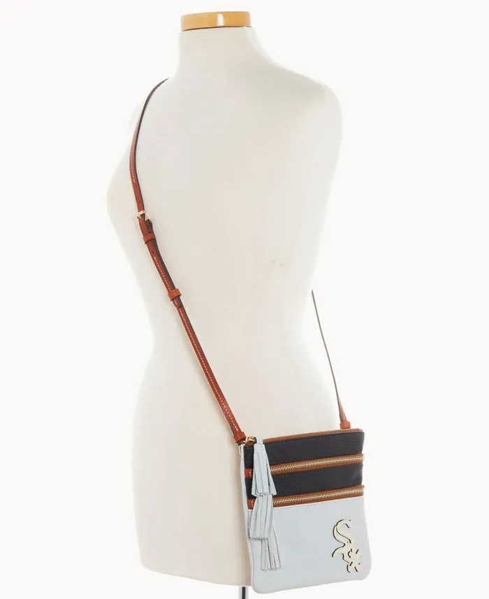 Dooney and Bourke Crossbodies MLB White Sox Triple Zip Crossbody White Sox 8211 WomenMen Dooney and Bourke Crossbodies MLB White Sox Triple Zip Crossbody White Sox 8211 WomenMen