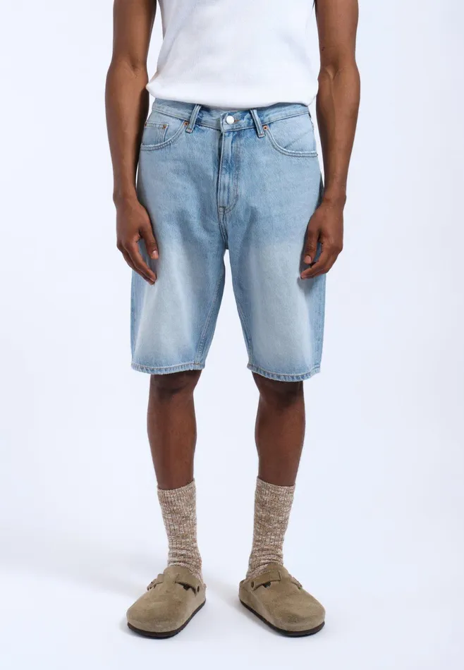 Dr Denim Shorts Men Omar Shorts 8211 Stream Light Fade Stream Light Fade