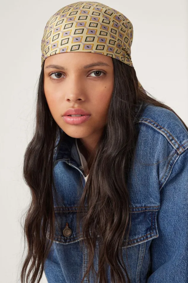 FarahPrinted Foulard Shoes and Accessories Baandsh Scarves and Beanies