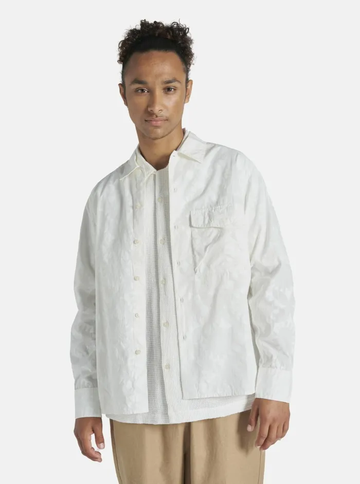Field Shirt In Ecru Sun Print Poplin Men Universal Works Shirts