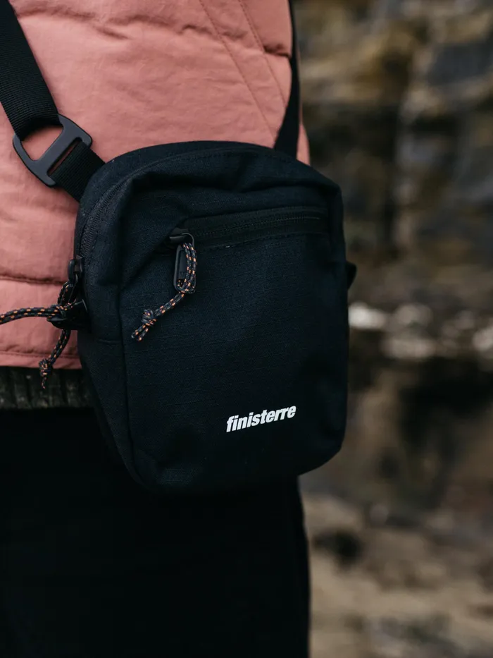 Finisterre Bags MenWomen Nautilus Pocket Pack Bag Black