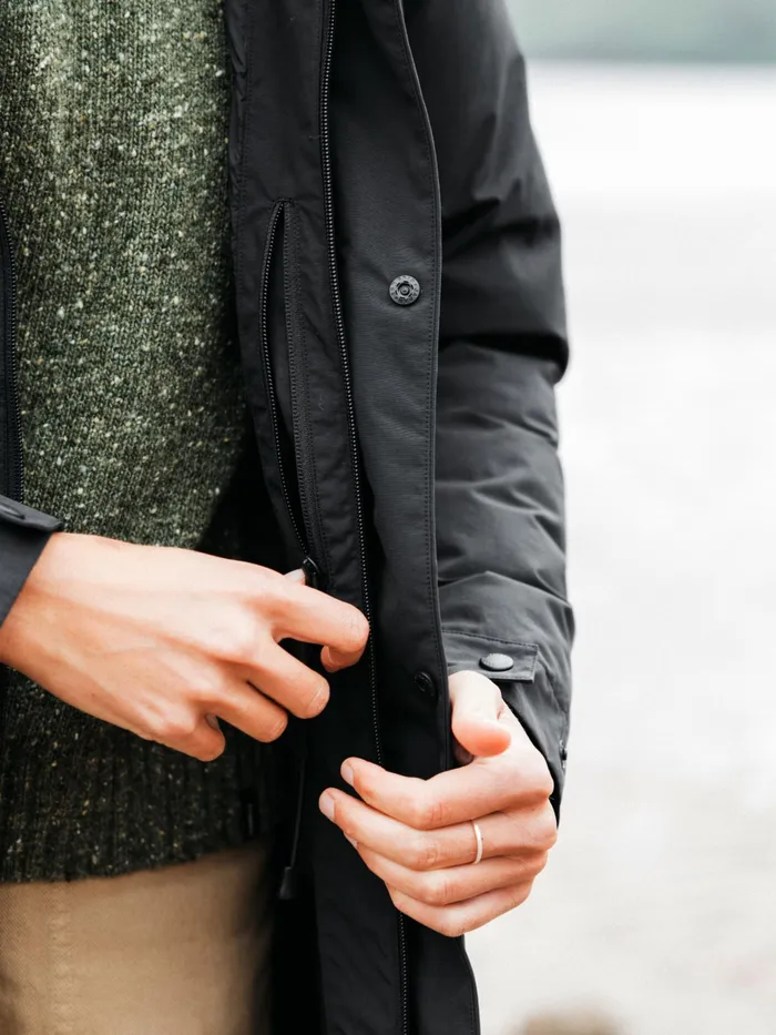 Finisterre Jackets and Coats Women Caelus Waterproof Parka Black