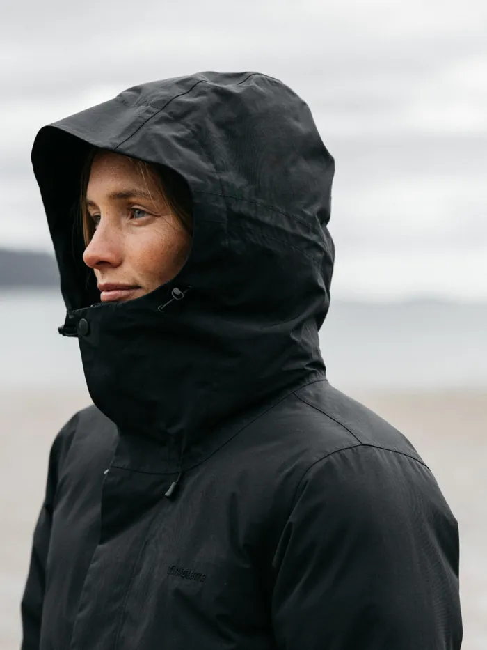 Finisterre Jackets and Coats Women Caelus Waterproof Parka Black