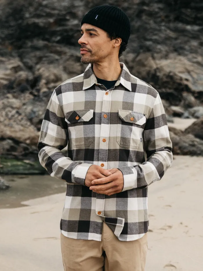 Finisterre Shirts Men Beardsmore Shirt Willow Green Check