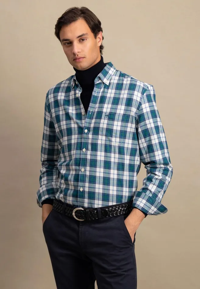 FYNCHHATTON Carroted Shirt With Buttondown Collar Grass Greenwinter Whitedark Teal Men Shirts FYNCHHATTON Carroted Shirt With Buttondown Collar Grass Greenwinter Whitedark Teal Men Shirts