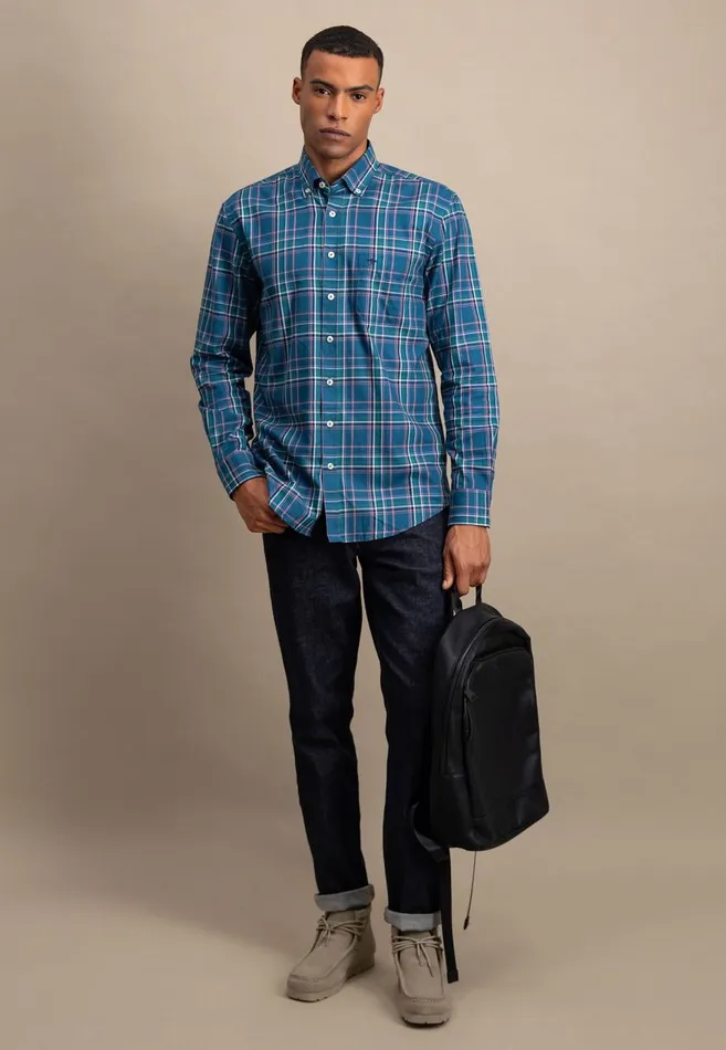 FYNCHHATTON Carroted Shirt With Buttondown Collar Grass Greenwinter Whitedark Teal Men Shirts