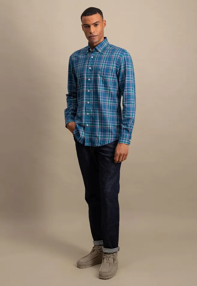 FYNCHHATTON Carroted Shirt With Buttondown Collar Grass Greenwinter Whitedark Teal Men Shirts