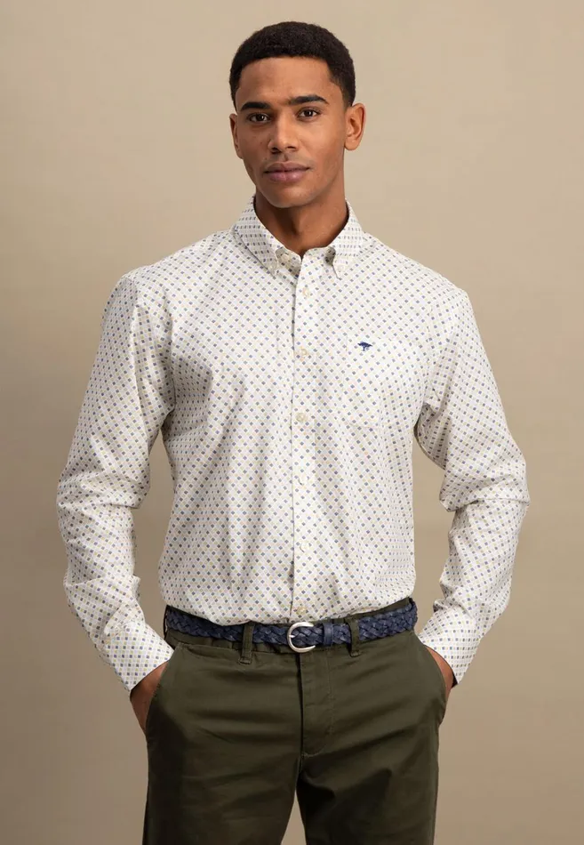 FYNCHHATTON Cotton Shirt With Buttondown Collar Attention Photos Vivid Yellowpoppy Rednavy Men Shirts FYNCHHATTON Cotton Shirt With Buttondown Collar Attention Photos Vivid Yellowpoppy Rednavy Men Shirts