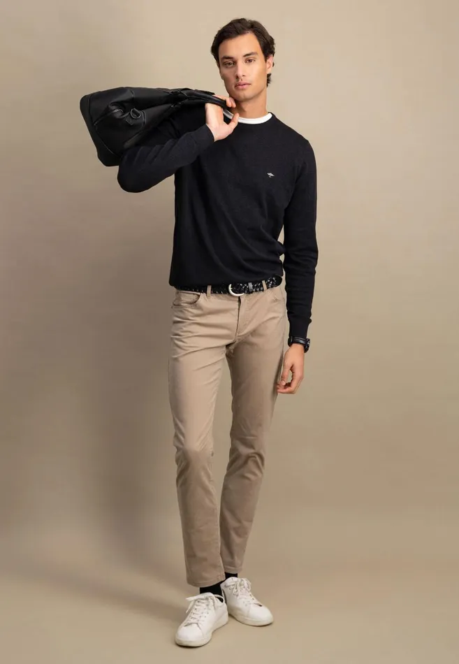 FYNCHHATTON Fine Knitting Sweater With A Circular Neckline Navysteelcharcoalazure Men Sweater