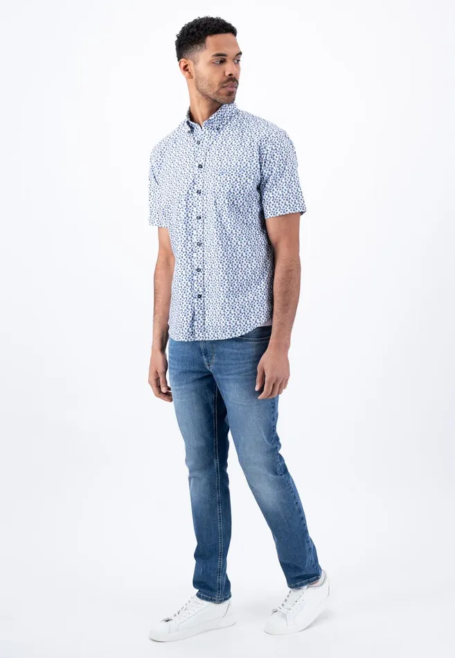 FYNCHHATTON Light Halbar Shirt With A Minimal Print Dusty Lavendernavysummer Breezecrystal Bluedusty Olive Men Sale FYNCHHATTON Light Halbar Shirt With A Minimal Print Dusty Lavendernavysummer Breezecrystal Bluedusty Olive Men Sale