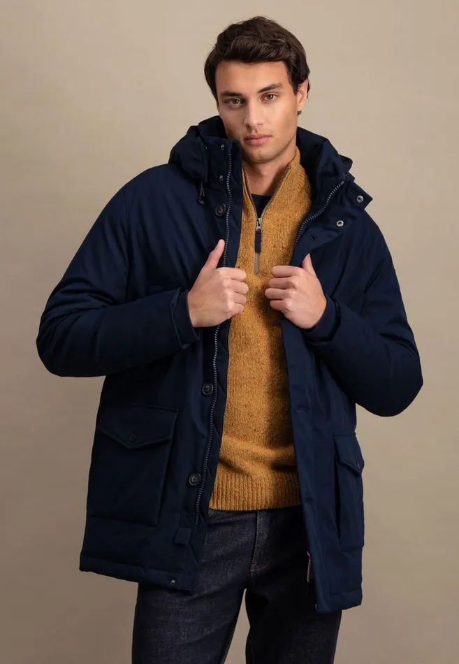 FYNCHHATTON Parka With Hood And Four Buttons Dark Navydark Khakiflamehazelcloud Blue Men Jackets and Coats FYNCHHATTON Parka With Hood And Four Buttons Dark Navydark Khakiflamehazelcloud Blue Men Jackets and Coats
