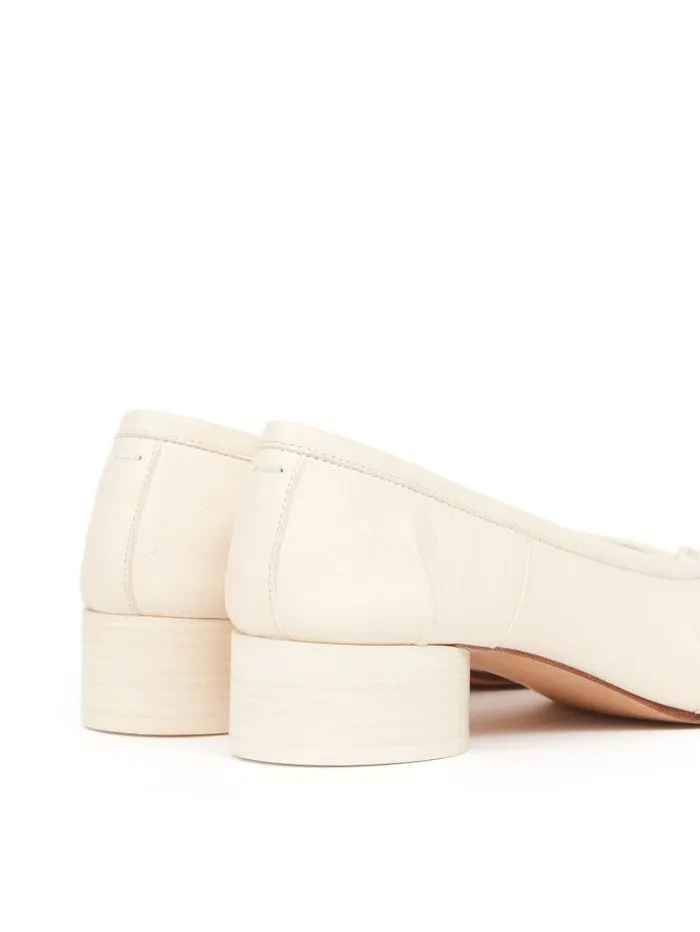 Henrik Vibskov Boutique 30mm Ballerina Tabi Pumps 8211 White Women Tabis