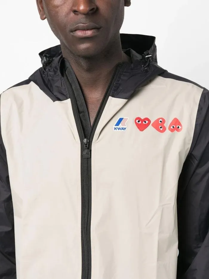 Henrik Vibskov Boutique KWay Double Colours Cagoule 8211 BeigeBlack Men Jackets and Coats