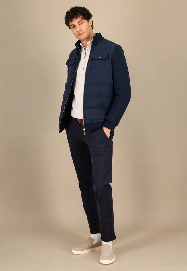 Jackets and Coats Men FYNCHHATTON Hybrid Jacket With Breast Pockets Navynew Offwhite