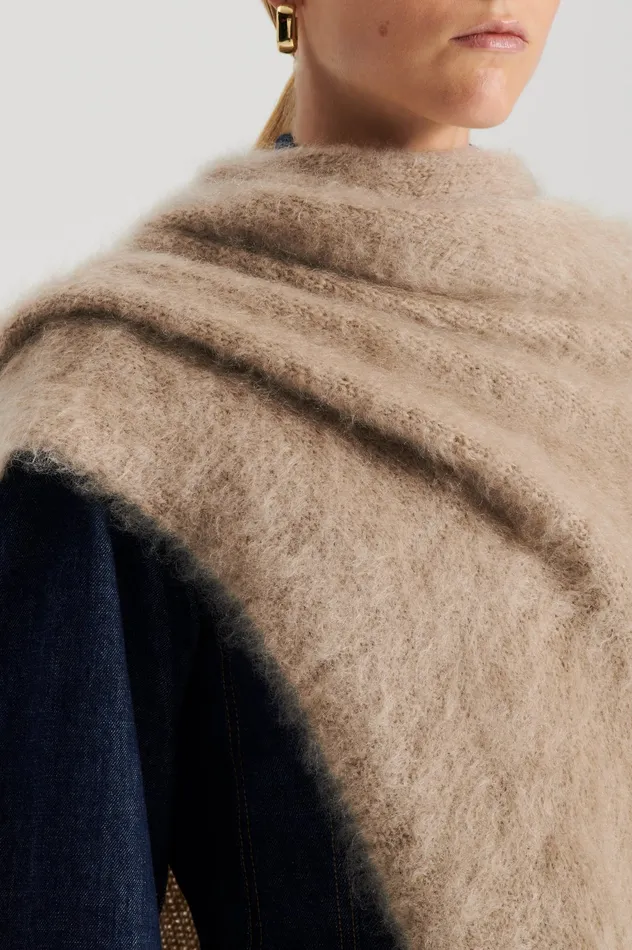 Knitwear BRUSHED FRINGED CAPE NOUGAT Scanlan Theodore Women Knitwear BRUSHED FRINGED CAPE NOUGAT Scanlan Theodore Women