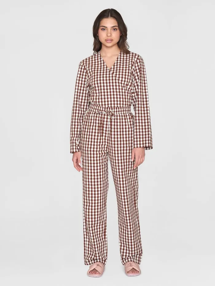 KnowledgeCotton Apparel Pants CHLOE Barrel Highrise Seersucker Checkered Elastic Waistband Pants Gotsvegan 8211 Women KnowledgeCotton Apparel Pants CHLOE Barrel Highrise Seersucker Checkered Elastic Waistband Pants Gotsvegan 8211 Women