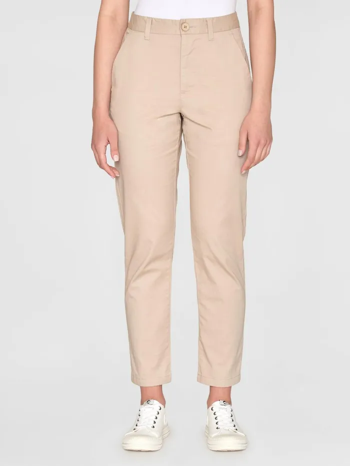 KnowledgeCotton Apparel Pants WILLOW Regular Cropped Poplin Chino Light Feather Gray 8211 Women KnowledgeCotton Apparel Pants WILLOW Regular Cropped Poplin Chino Light Feather Gray 8211 Women