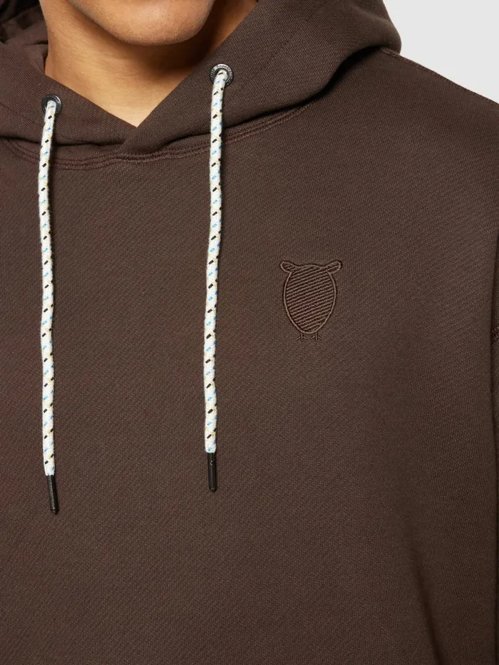 KnowledgeCotton Apparel Sweatshirts Loose Fit Hood Kangaroo Pocket Sweat With Embroidery At Chest Demitasse brown 8211 Men KnowledgeCotton Apparel Sweatshirts Loose Fit Hood Kangaroo Pocket Sweat With Embroidery At Chest Demitasse brown 8211 Men