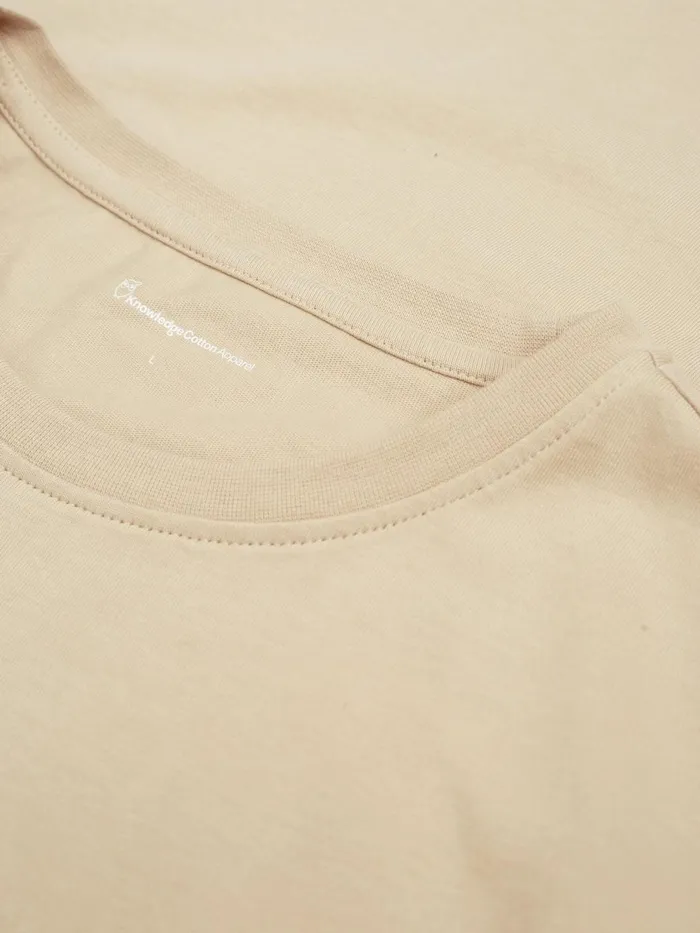 KnowledgeCotton Apparel TShirts Regular Fit Badge Tshirt Safari 8211 Men KnowledgeCotton Apparel TShirts Regular Fit Badge Tshirt Safari 8211 Men