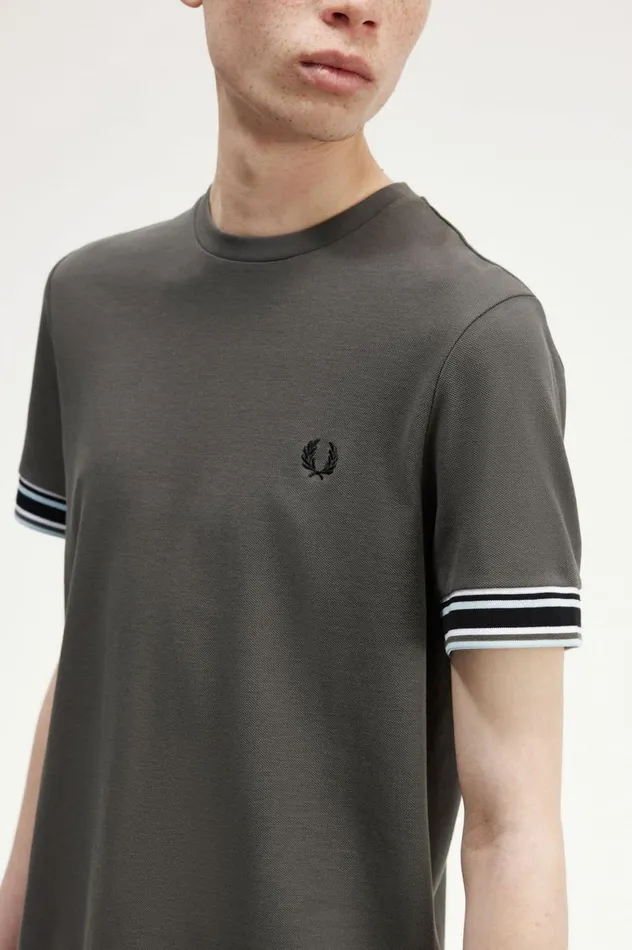 Men Bold Tipped Piqu TShirt Field Green Fred Perry TShirts