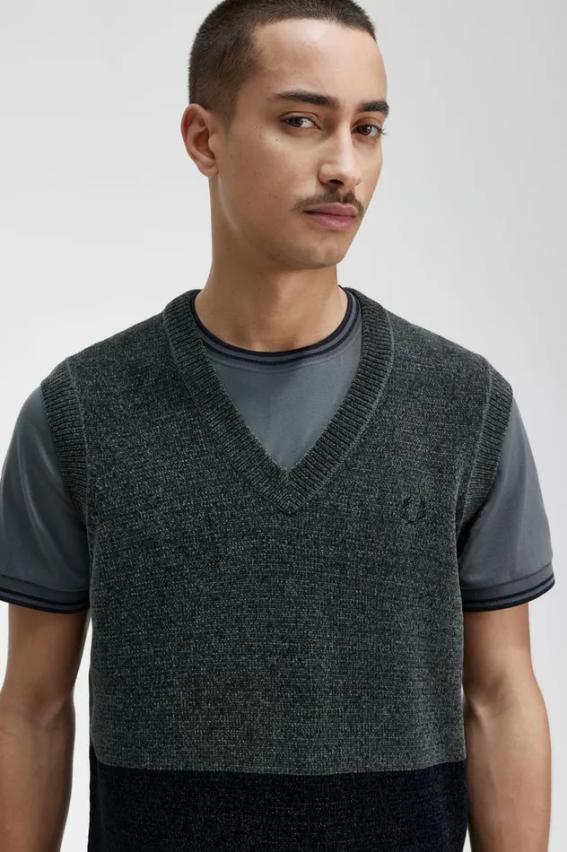 Men Colour Block Chenille Tank Field Green Fred Perry Knitwear