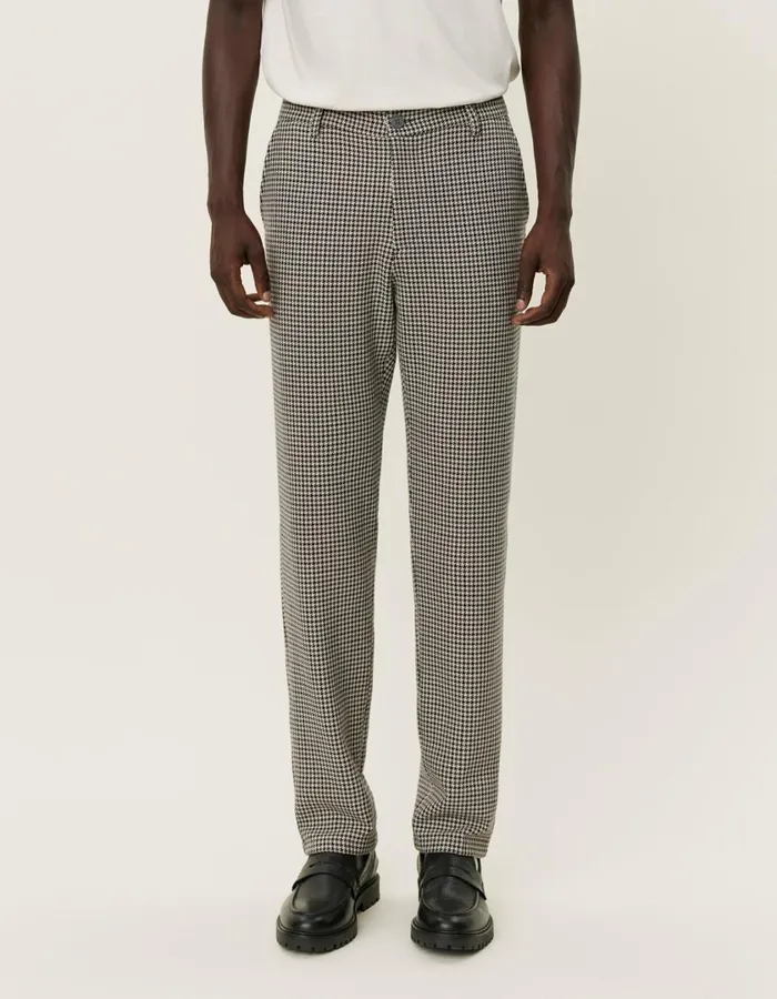 Men Como Reg Houndstooth Suit Pants 8211 Light Desert SandBlack Les Deux Pants
