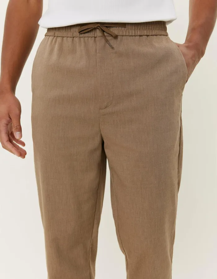 Men Como Tapered Slub Drawstring Pants 8211 Walnut Les Deux Pants