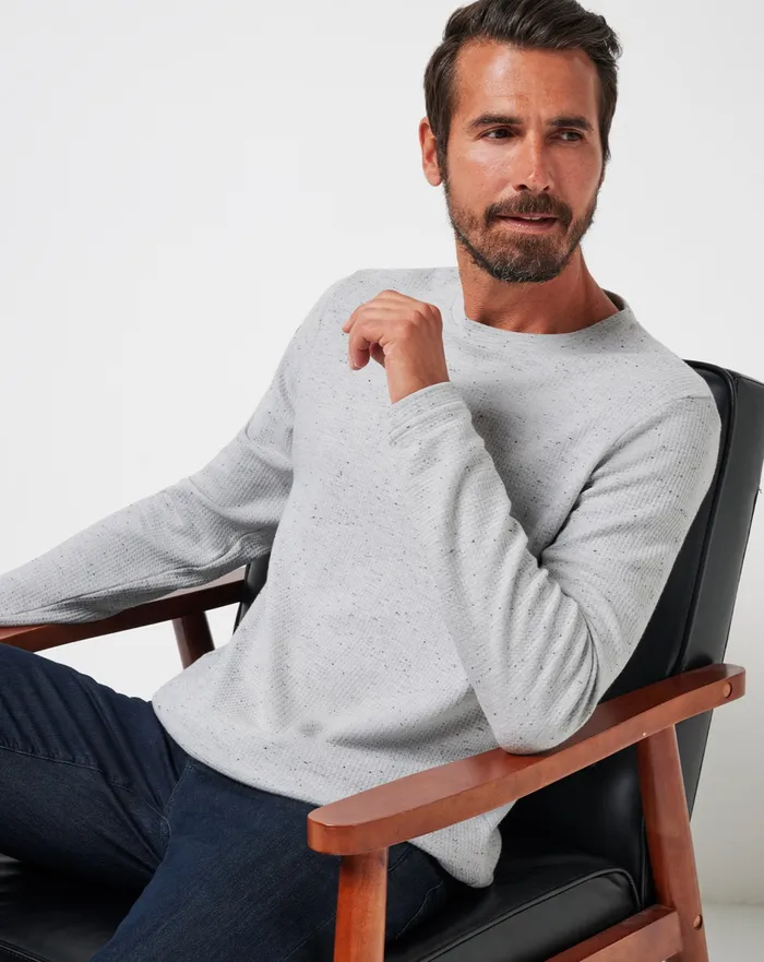 Men Hoodies and Sweatshirts TravisMathew CLOUD WAFFLE CREW Heather Light Grey
