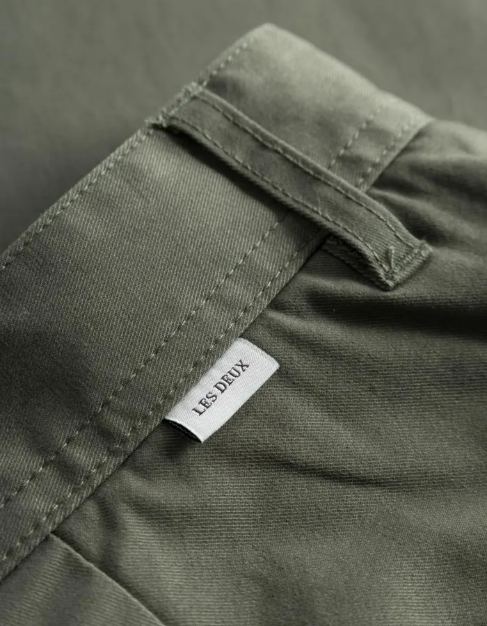 Men Jared Twill Chino Pants 8211 Olive Night Les Deux Pants