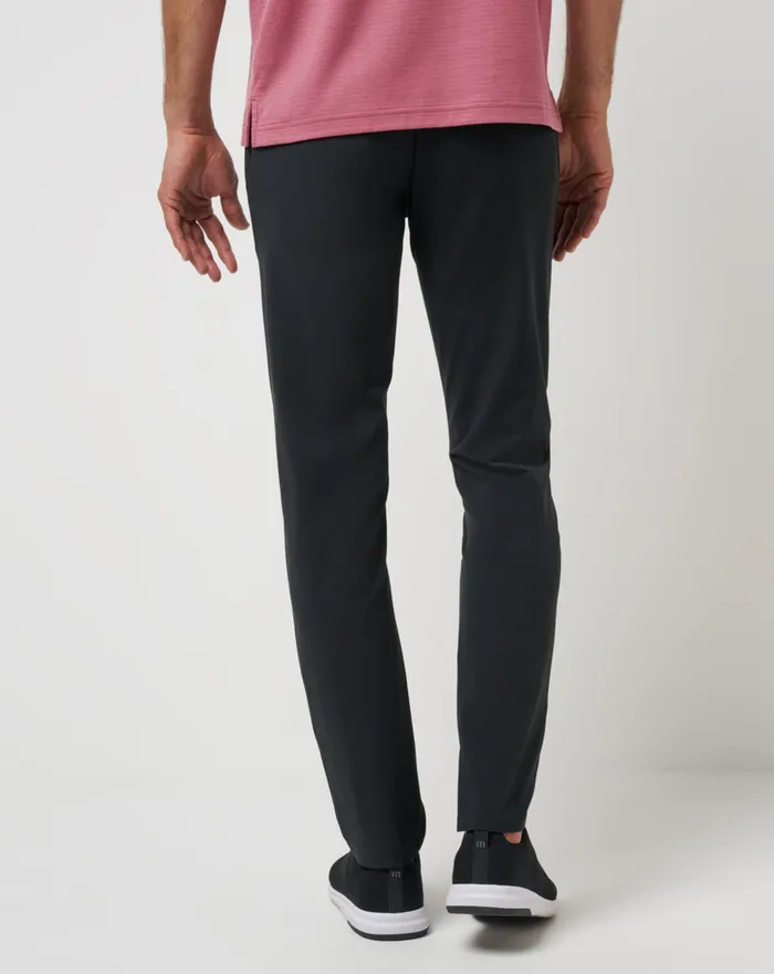 Men Pants TravisMathew OPEN TO CLOSE TECH CHINO PANT Black