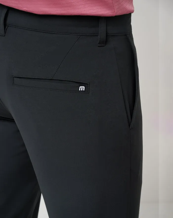 Men Pants TravisMathew OPEN TO CLOSE TECH CHINO PANT Black