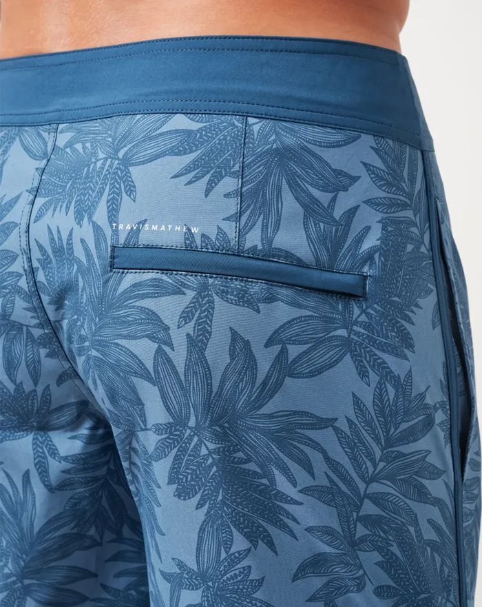 Men Shorts TravisMathew NO WAKE ZONE BOARDSHORT Captains Blue