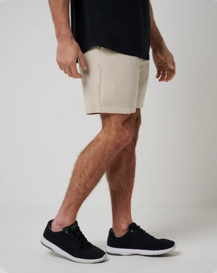 Men Shorts TravisMathew STRETCHKNIT SHORT 8IN Italian Sand