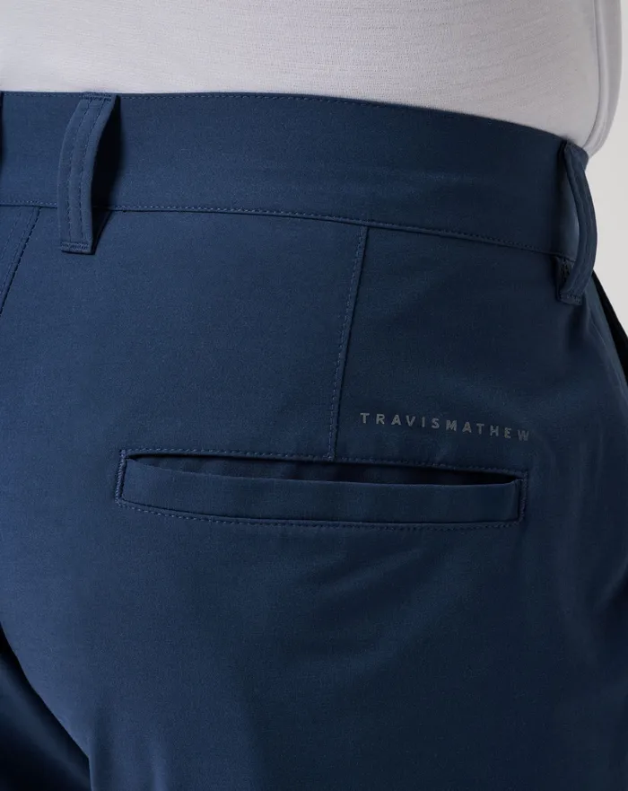 Men Shorts TravisMathew TECH CHINO SHORT 8IN Dress Blues