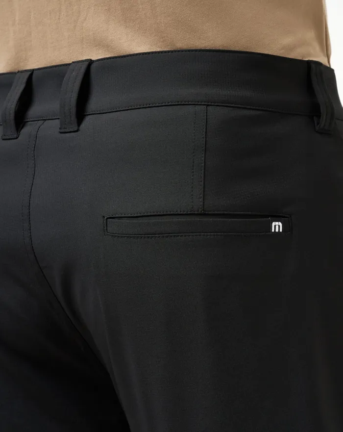 Men Shorts TravisMathew WANDERLUST SHORT 7IN Black