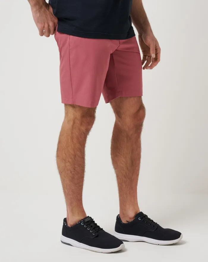 Men Shorts TravisMathew WANDERLUST SHORT 9IN Roan Rouge