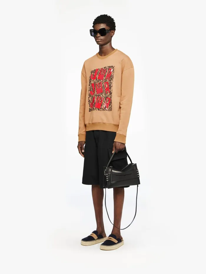 Men Sweatshirts and Hoodies JW Anderson SWEATSHIRT WITH PRINTED LACE FRONTPANEL Beige Men Sweatshirts and Hoodies JW Anderson SWEATSHIRT WITH PRINTED LACE FRONTPANEL Beige