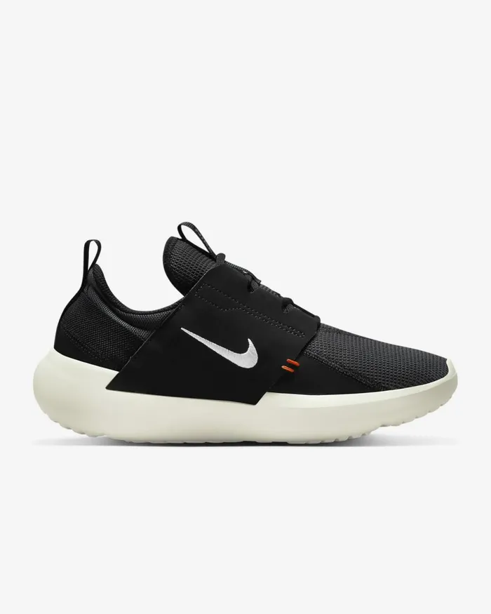 MenWomen Nike Lifestyle ESeries AD Anthraciteblackpicante Redsail
