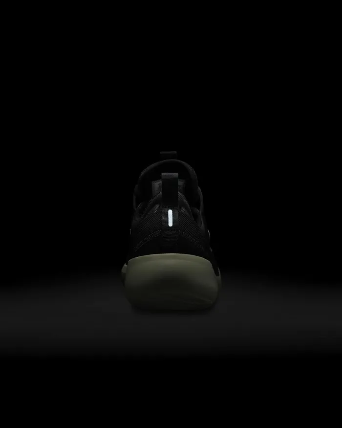 MenWomen Nike Lifestyle ESeries AD Anthraciteblackpicante Redsail