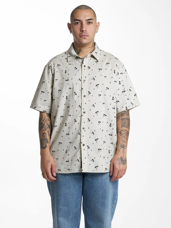 Mens Hell Raised Short Sleeve Shirt Oatmeal Thrills Shirts