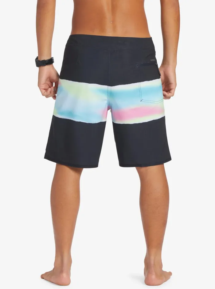 Quiksilver Surfsilk Air Brush 19034 Boardshorts Black Mens Shorts and Amphibians Quiksilver Surfsilk Air Brush 19034 Boardshorts Black Mens Shorts and Amphibians