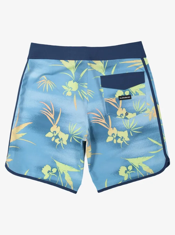 Quiksilver Surfsilk Scallop 19034 Boardshorts Azure Blue Mens Shorts and Amphibians Quiksilver Surfsilk Scallop 19034 Boardshorts Azure Blue Mens Shorts and Amphibians