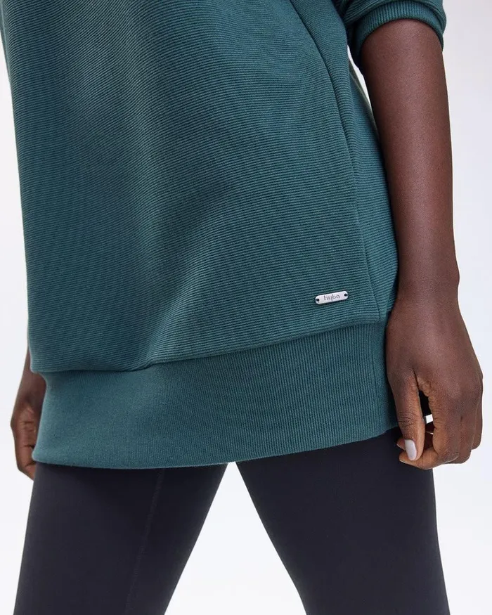 RWandCO Activewear LongSleeve CrewNeck OttomanKnit Tunic 8211 Hyba 124 Regular 124 Reitmans Outerlands Green 8211 Women RWandCO Activewear LongSleeve CrewNeck OttomanKnit Tunic 8211 Hyba 124 Regular 124 Reitmans Outerlands Green 8211 Women