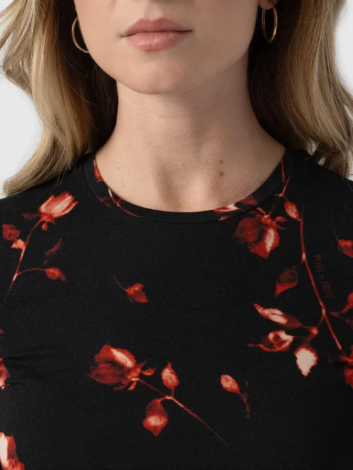 Saint And Sofia TShirts and Tanks Women Austen Crew Neck Long Sleeve Tee 8211 Dark Roses Dark Roses