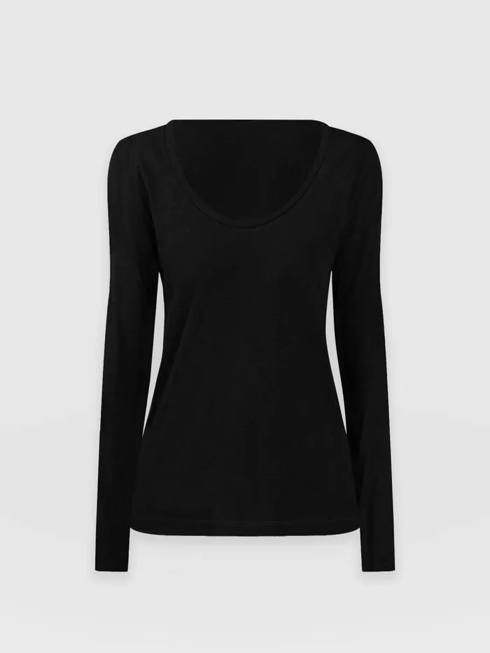 Saint And Sofia TShirts and Tanks Women Scoop Neck Long Sleeve Tee 8211 Black Black