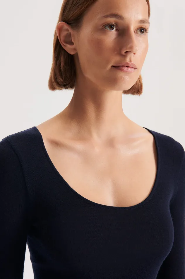 Scanlan Theodore BABYWOOL SCOOP NECK NAVY ALL Women Sweaters