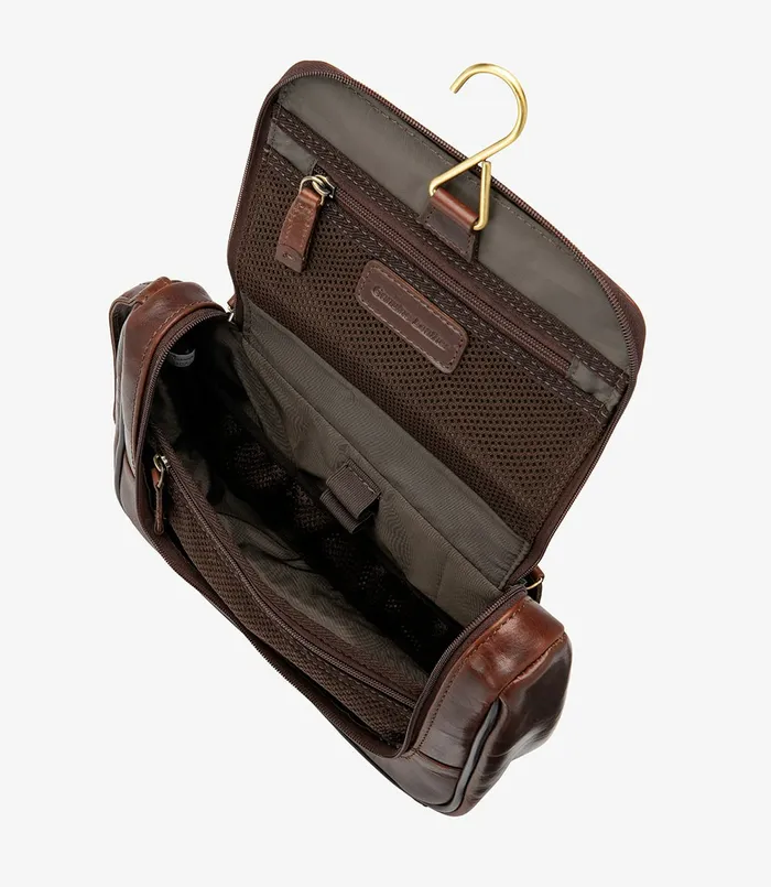 Severn Wash Bag Brown Men Overnight and Wash Bags Loake