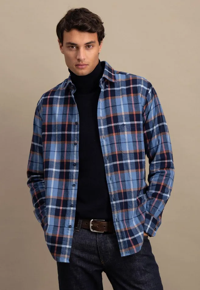 Shirts Men FYNCHHATTON Shirt Made Of Flannel With A Styles New Dijonnavycloud Blue
